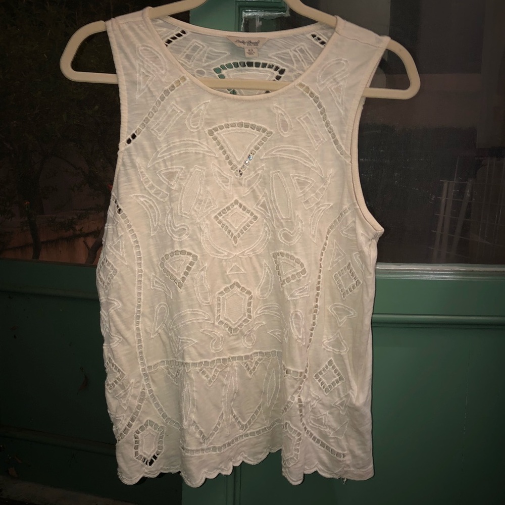 Embroidered eyelet tank